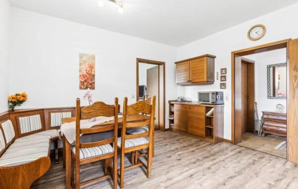 Warm Dichtbij Appartement Winterberg